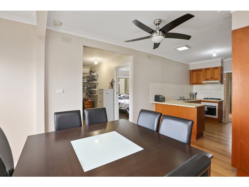 19 Dunloe Avenue, Norlane VIC 3214