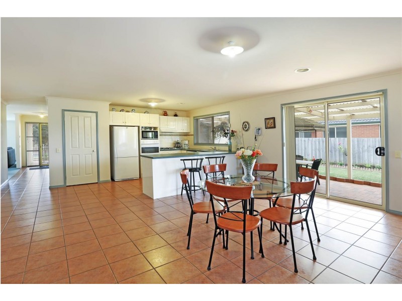 27-28 Sparrow Court, Lara VIC 3212