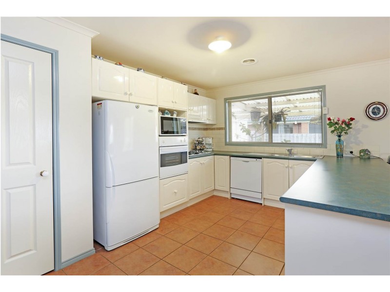 27-28 Sparrow Court, Lara VIC 3212