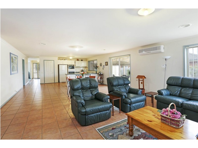 27-28 Sparrow Court, Lara VIC 3212