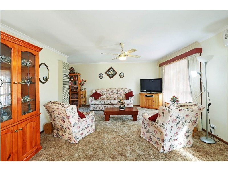 2/22 Cameron Crescent, Lara VIC 3212