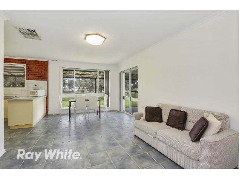 155 Darlington Drive, Anakie VIC 3221