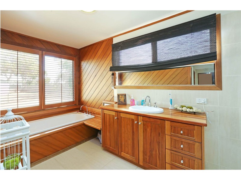 200 Rothwell Road, Little River VIC 3211