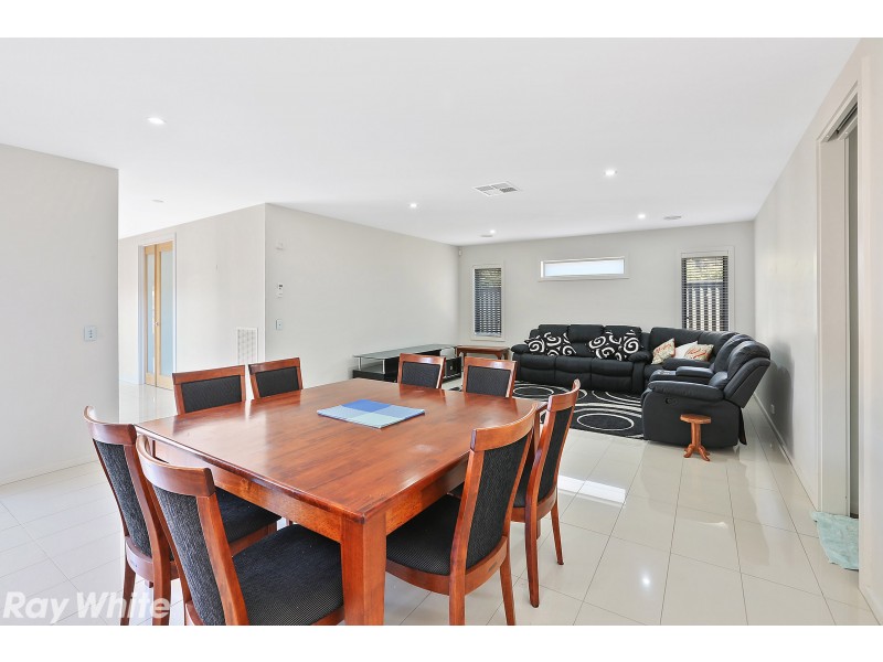 13 Springwater Drive, Lara VIC 3212