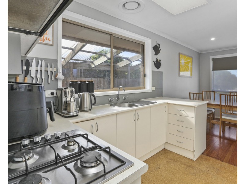 11 Patullos Road, Lara VIC 3212