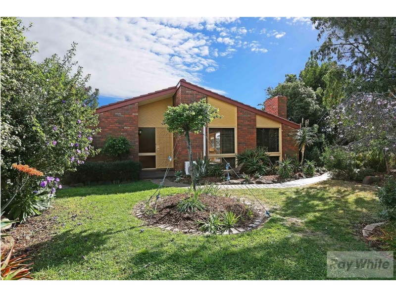 19 Cromwell Drive, Lara VIC 3212