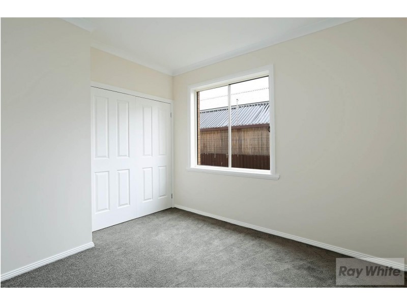 2/57 McClelland Avenue, Lara VIC 3212