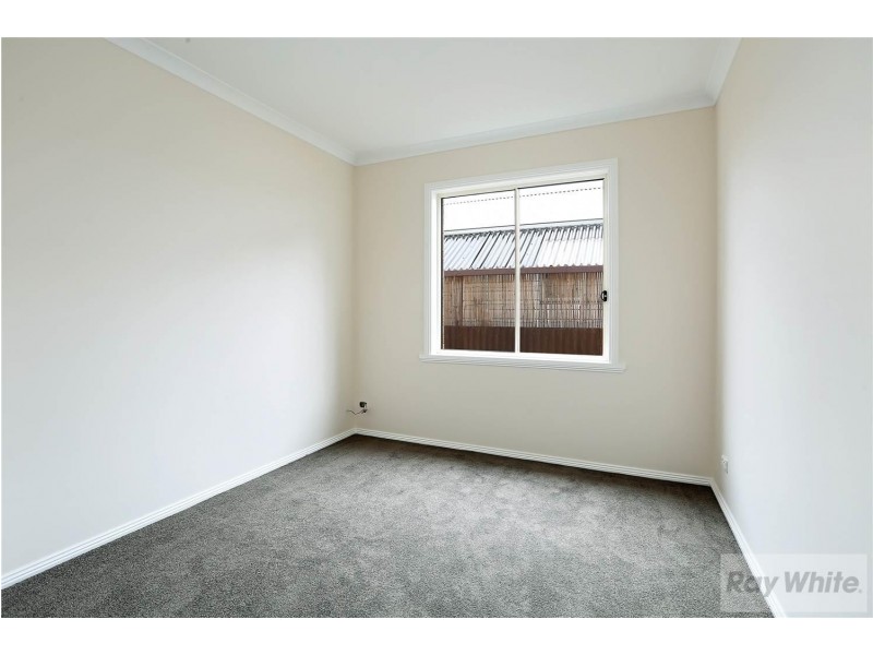 2/57 McClelland Avenue, Lara VIC 3212