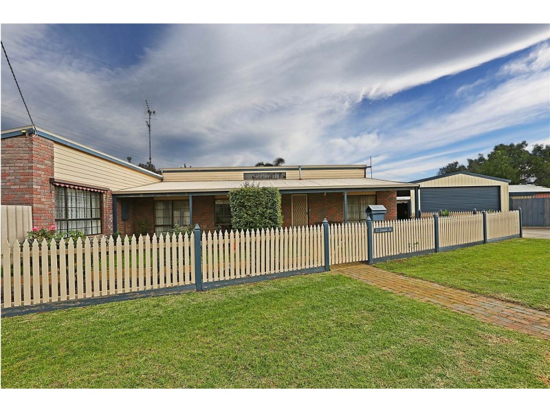 17 Swan Street, Lara VIC 3212