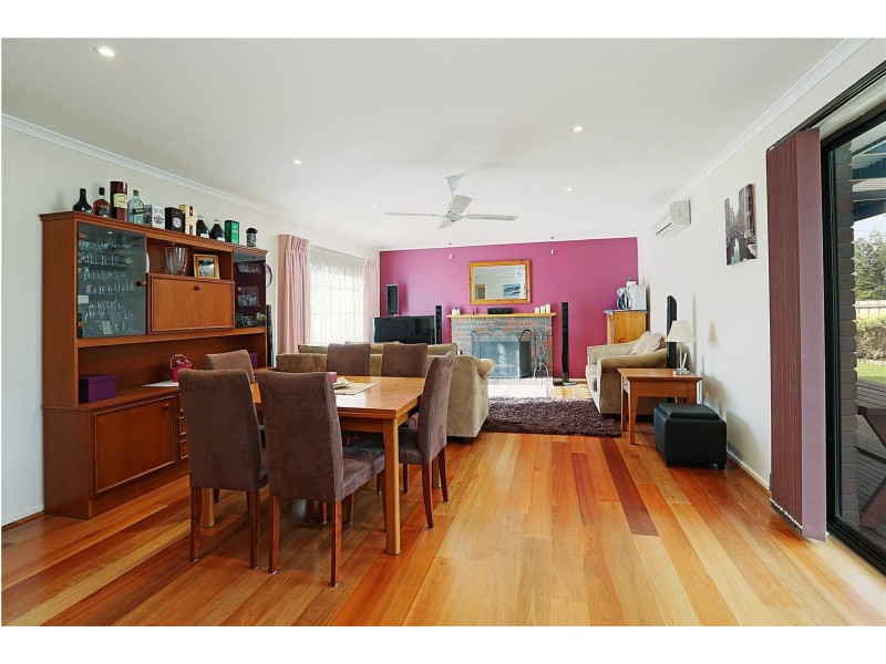 17 Swan Street, Lara VIC 3212
