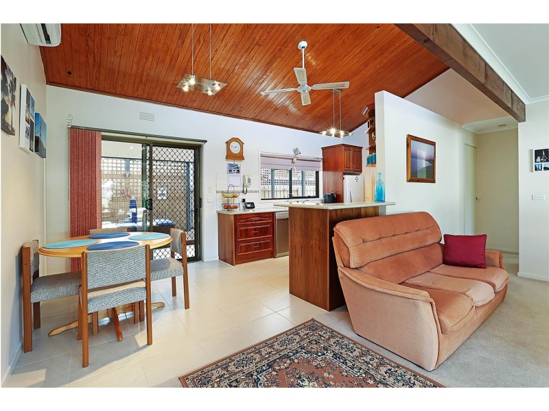 17 Swan Street, Lara VIC 3212