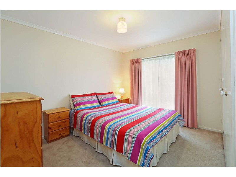 17 Swan Street, Lara VIC 3212