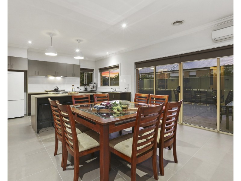 4 Crake Court, Lara VIC 3212