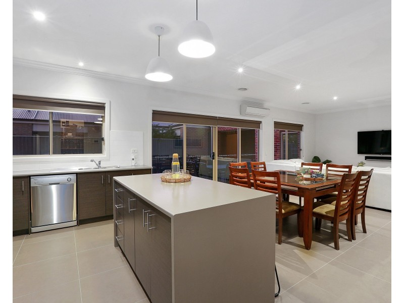 4 Crake Court, Lara VIC 3212