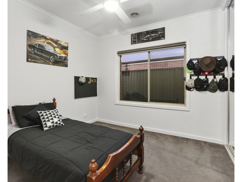 4 Crake Court, Lara VIC 3212