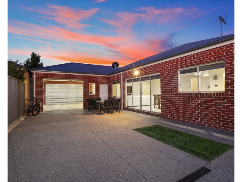 4 Crake Court, Lara VIC 3212