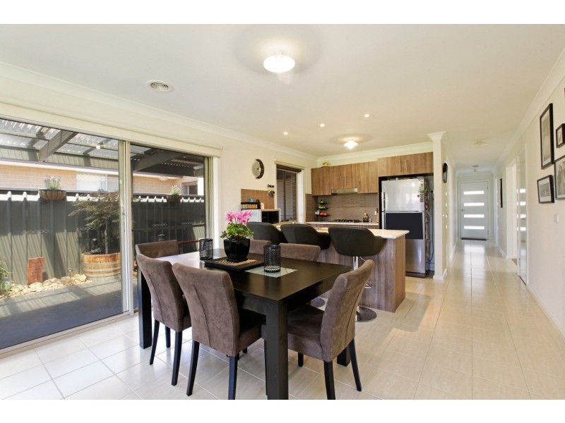 5 Bella Julia Place, Lara VIC 3212
