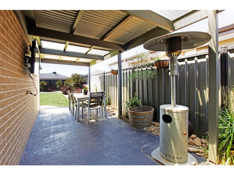5 Bella Julia Place, Lara VIC 3212