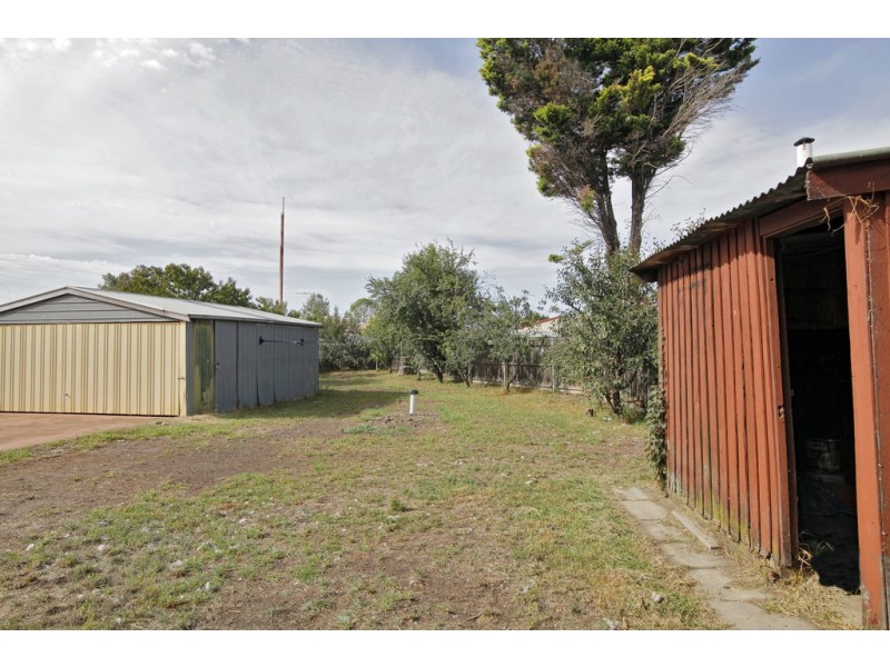 95 Vermont Avenue, Corio VIC 3214