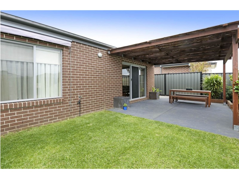 18 Bella Julia Place, Lara VIC 3212