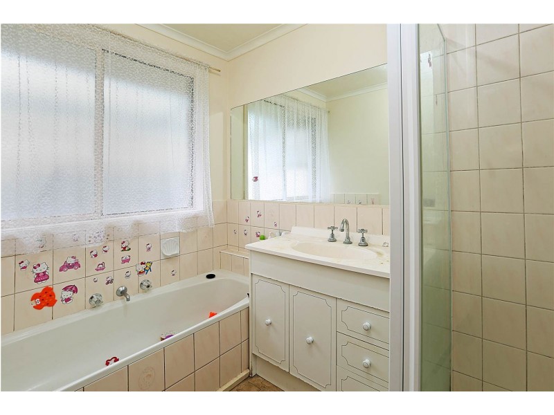 1 Dalwood Court, Corio VIC 3214