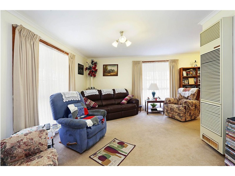 24 Waliki Court, Lara VIC 3212