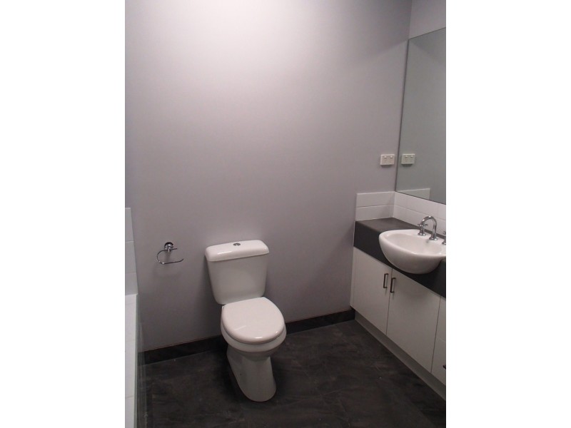 3/8 Curletts Road, Lara VIC 3212