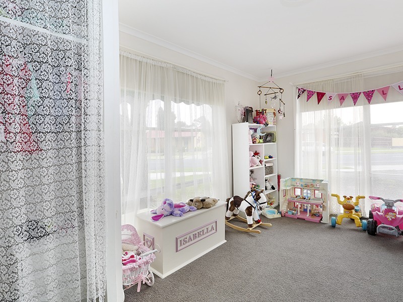 28 Kosciusko Avenue, Corio VIC 3214