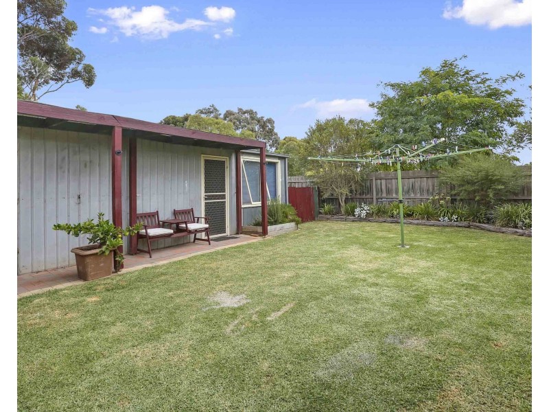 20 Forest Road South, Lara VIC 3212