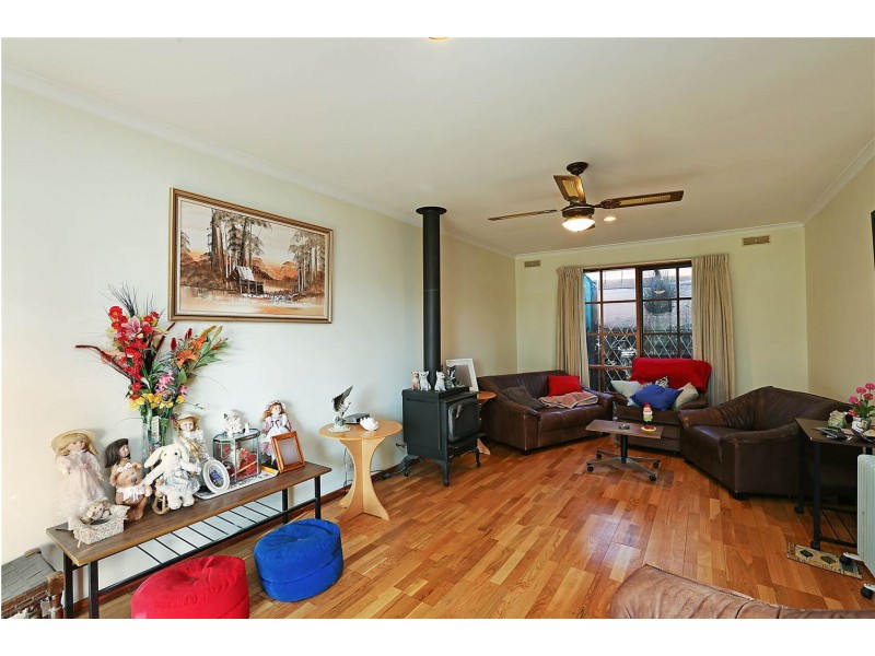 19 Brunel Close, Lara VIC 3212
