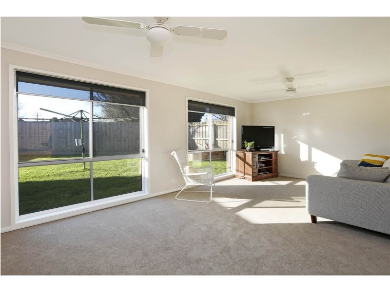 1 Teesdale Court, Lara VIC 3212