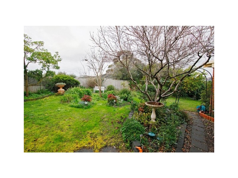 59 Glastonbury Drive, Highton VIC 3216