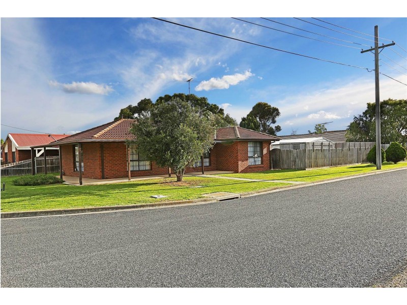 24 Waliki Court, Lara VIC 3212