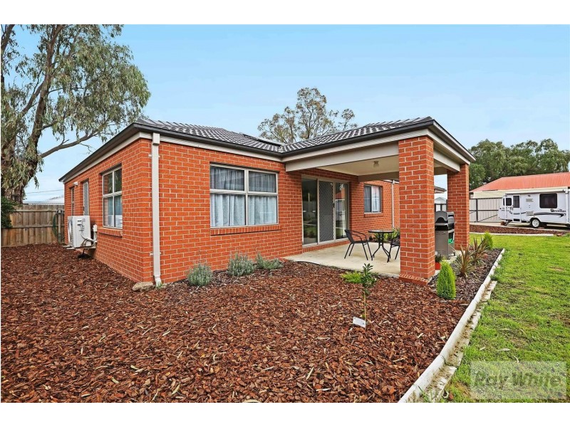 2/47 Forest Road South, Lara VIC 3212