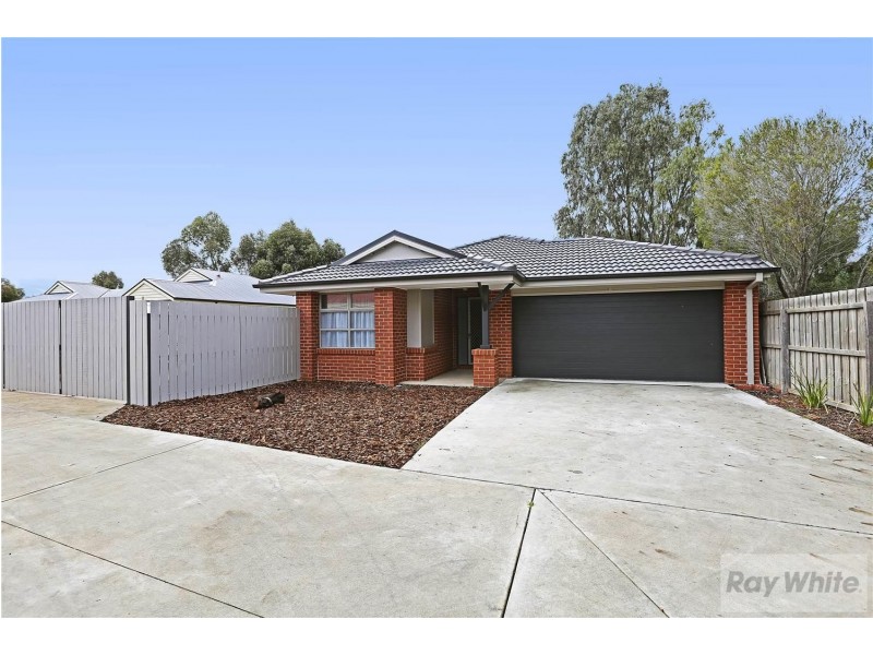 2/47 Forest Road South, Lara VIC 3212