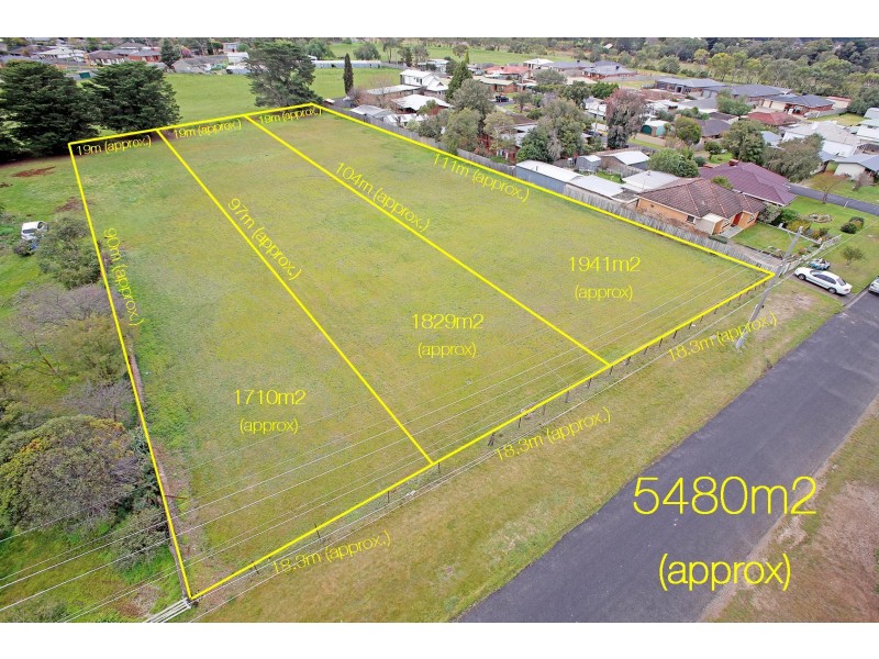 33 Station Lake Road, Lara VIC 3212