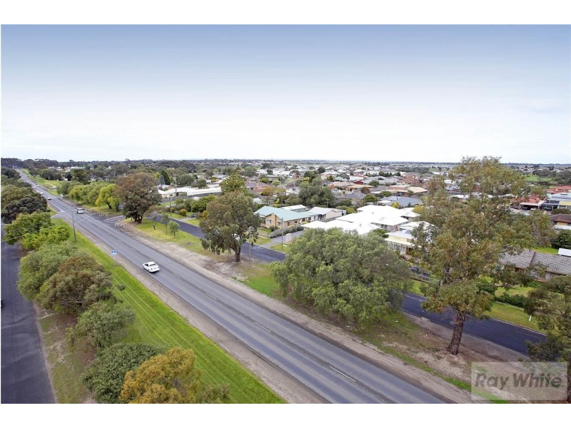 33 Station Lake Road, Lara VIC 3212