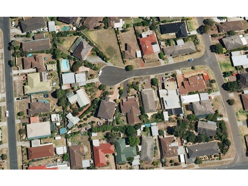 8 Booral Court, Grovedale VIC 3216