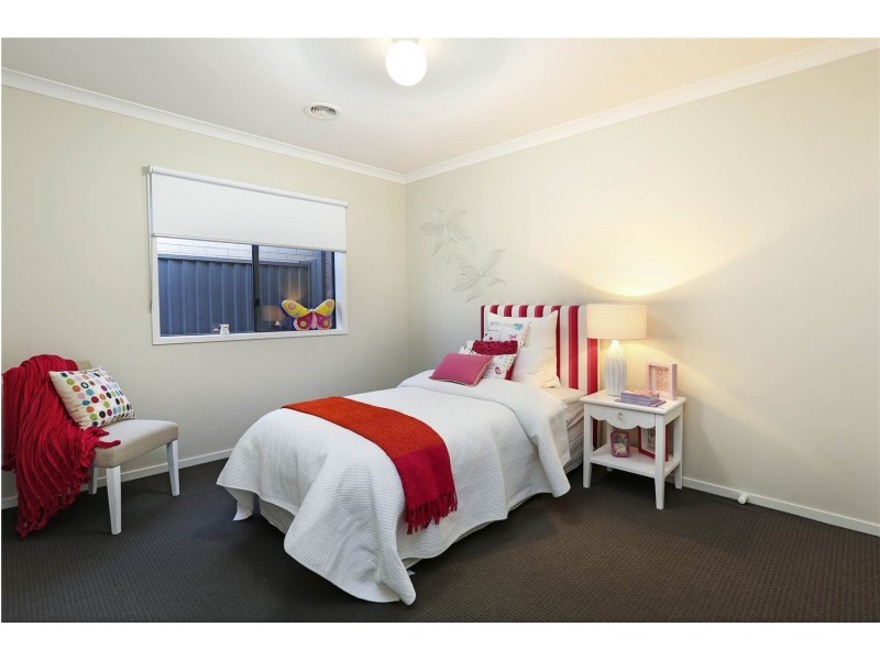 45 Westlakes Boulevard, Lara VIC 3212