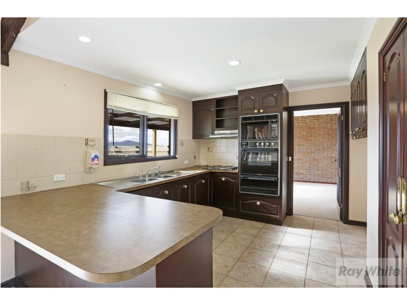 60 Links Street, Lara VIC 3212