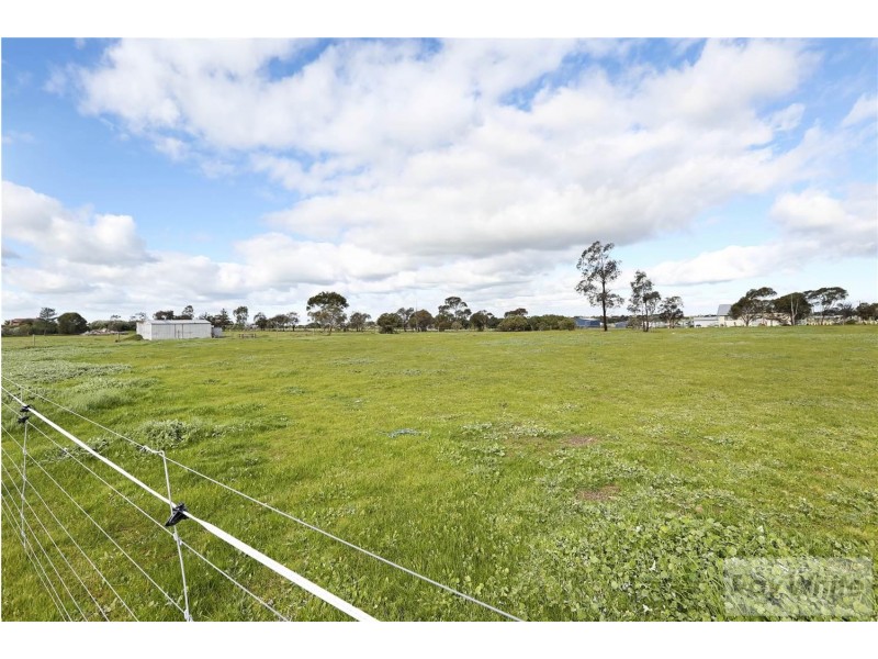 60 Links Street, Lara VIC 3212