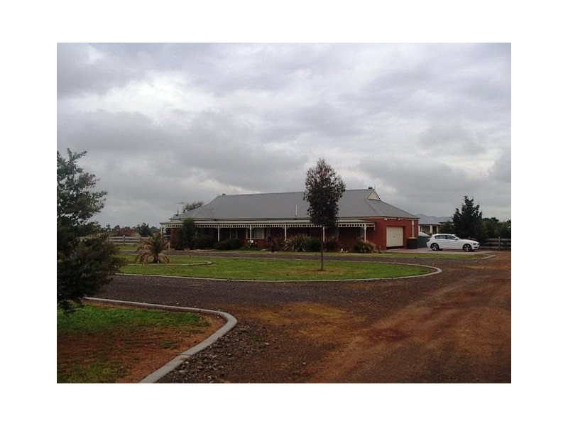 45 Regent Street, Little River VIC 3211