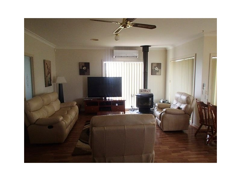 45 Regent Street, Little River VIC 3211