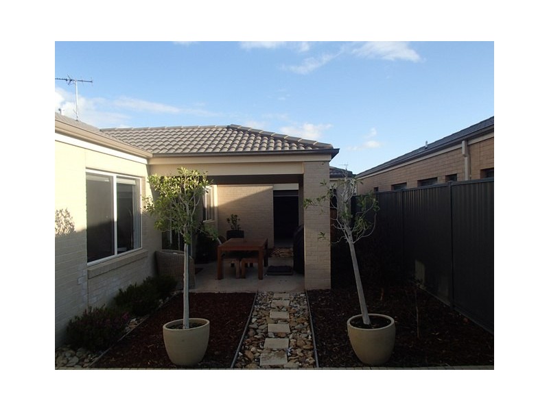 7 Weerana Way, Lara VIC 3212