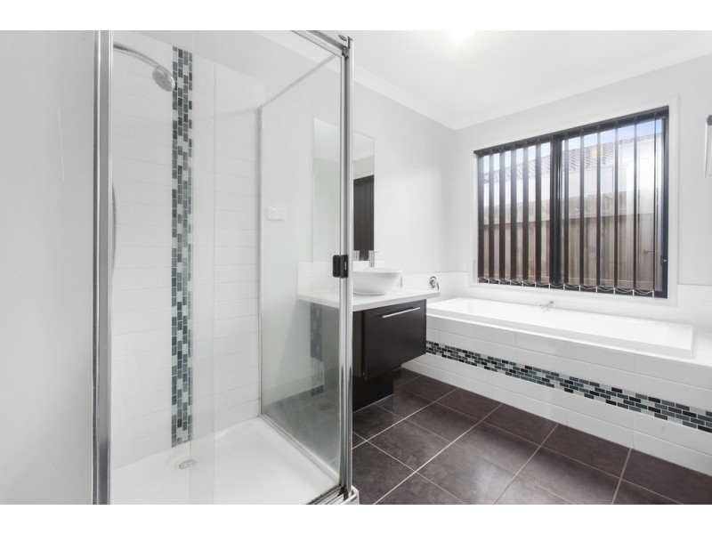 57 Nigella Avenue, Corio VIC 3214