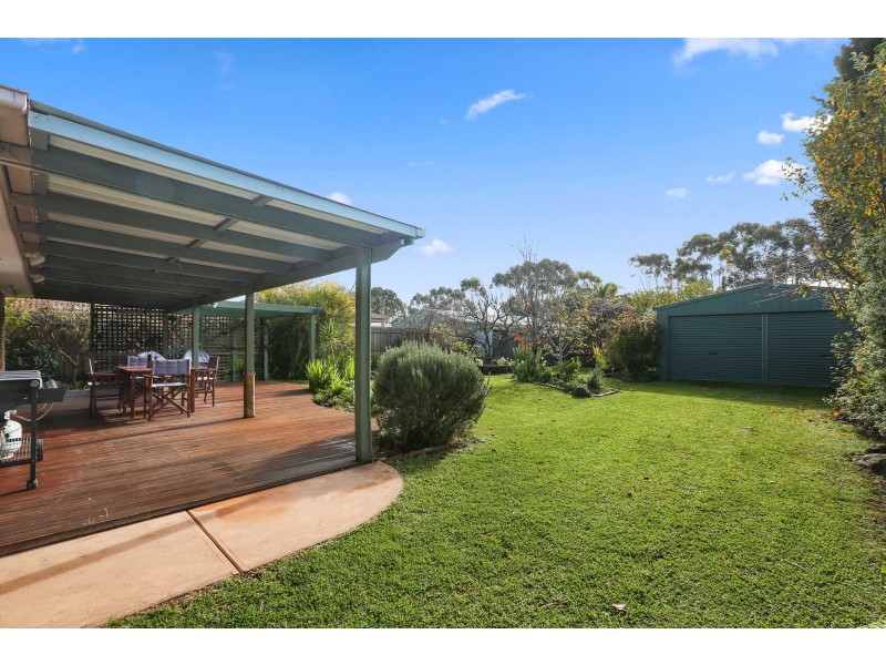 35 Brunel Close, Lara VIC 3212