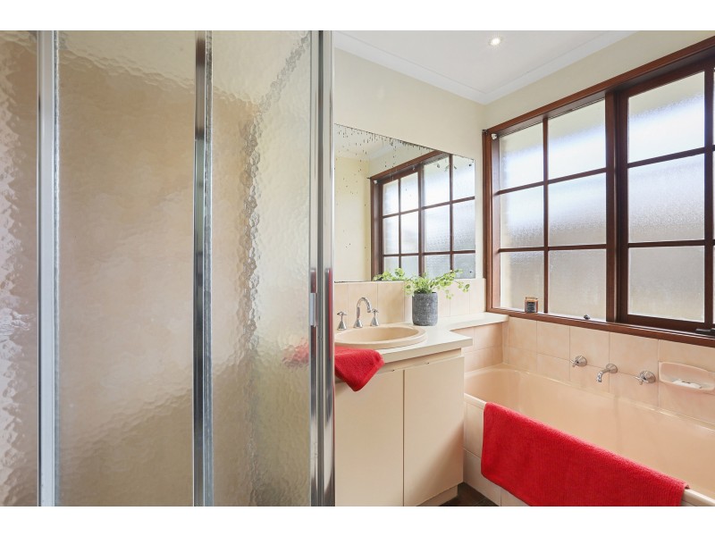 35 Brunel Close, Lara VIC 3212