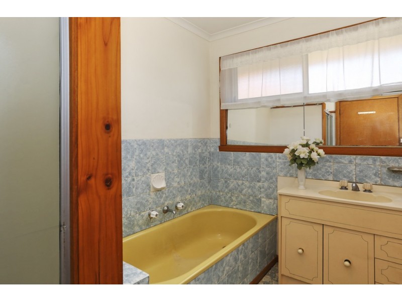 19 Elmore Street, Norlane VIC 3214