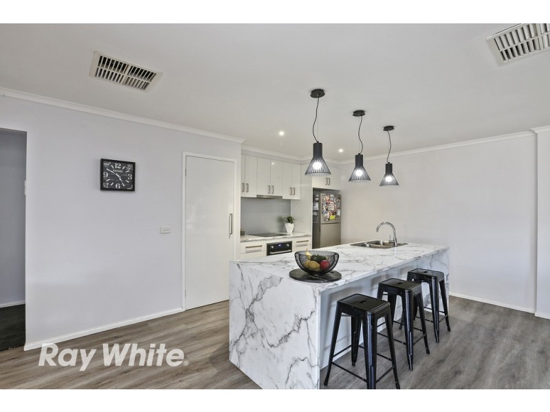 12 Agathea Close, Corio VIC 3214