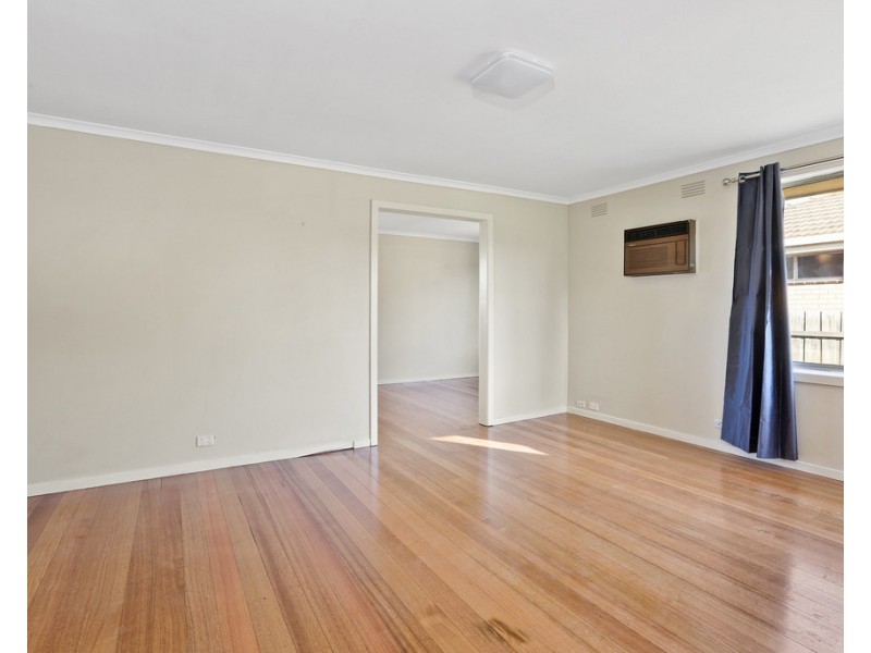 19 Atami Crescent, Corio VIC 3214